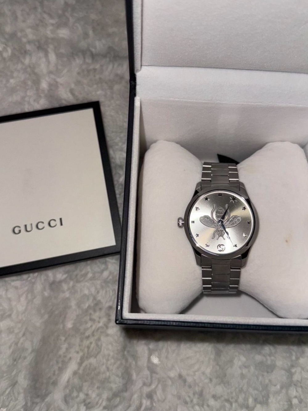 Gucci Silver Bee Motif Stainless Steel Watch